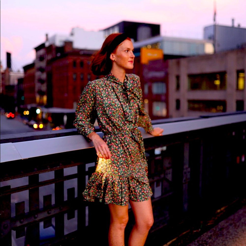 Rooey Knots 100% Italian Silk Multicolored Floral Dress Size XXS.  New w/ Tags.